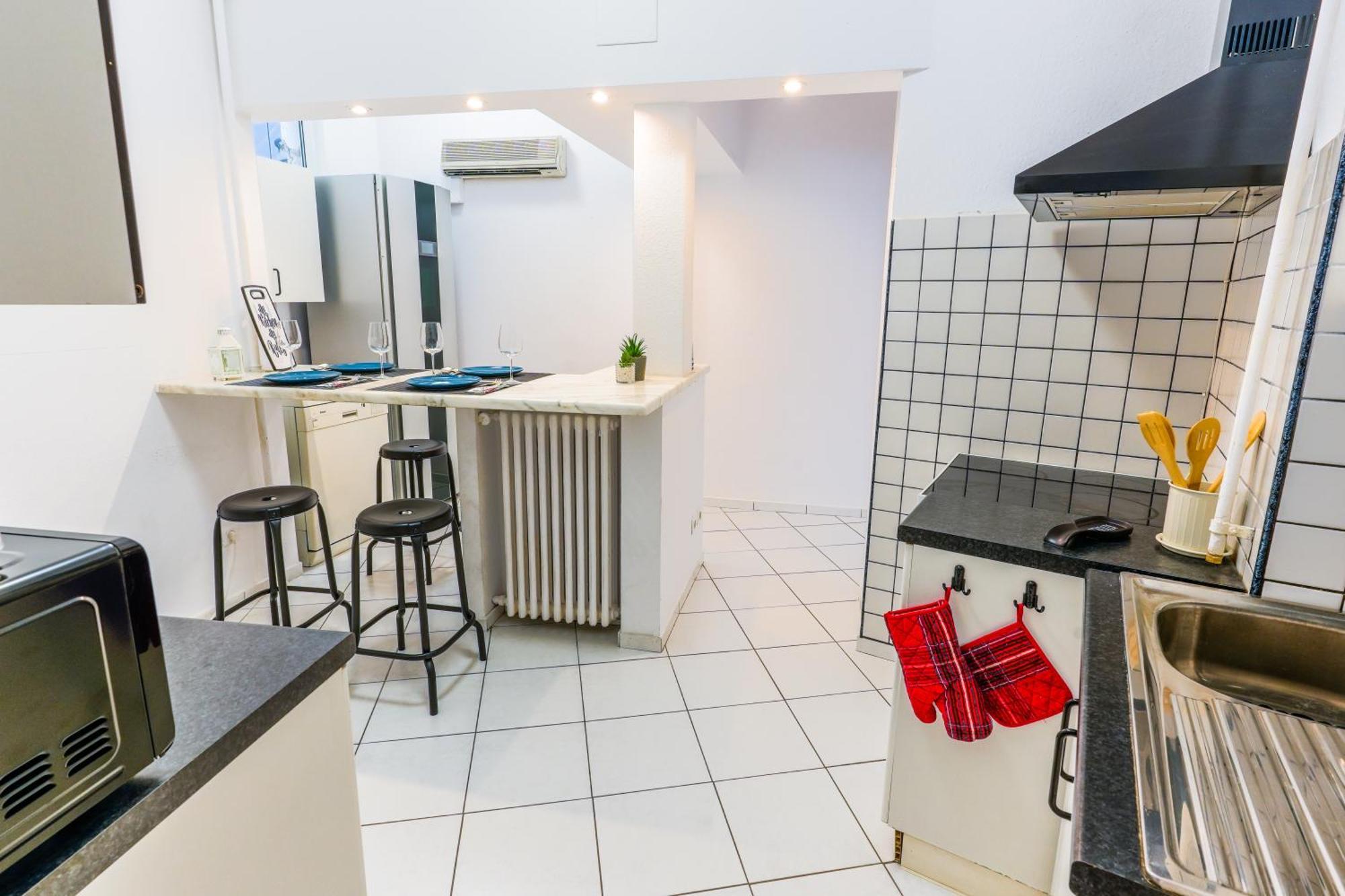 בוקרשט Ultracentral Golden Gatehouse 3 Bdrm מראה חיצוני תמונה